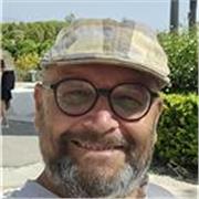 Insegnante madrelingua tedesca impartisce lezioni