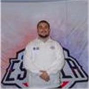 Soy un apasionado del basket, llevo viviendo de ellos 3 años, y he entrenado desde peques de 7-8 años hasta senior