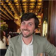 I am a native English speak that works as a lawyer. I help students to become experts in the English Language