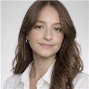 étudiante en 3ème année de droit- spécialiste mathématiques et français