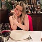 Sono una ragazza di 25 anni diplomata in Lingue straniere offro ripetizioni di Inglese, ma anche Francese e Spagnolo