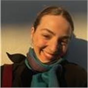 Soy estudiante de psicología y profesora de portugués, doy clases a principiantes de todas las edades :)