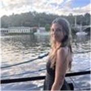Soy profesora graduada en educación infantil y con experiencia en el sector. Soy responsable, organizada y creativa. Estoy interesada en poder dar clases particulares