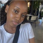 Fluent English tutor helping learners achieve their language goals.