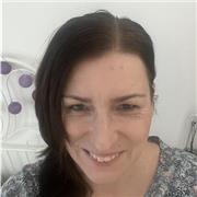 Erfahrene Deutschtrainerin, die sich an deine individuellen Bedürfnisse anpasst  und du Deutsch mit Freude lernst :-).