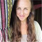 Supportive and experienced English language tutor helping learners build confidence and real-world English skills.

