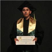 Maestro con extensos conocimientos en todo tipo de deportes y en preparación física en bajo, medio y alto rendimiento