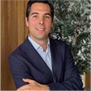 Ingeniero Aeronáutico y experto en Transformación y Artificial Intelligence. Doy clases particulares en Madrid y online.