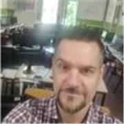 Docente di Informatica e Sistemi nelle scuole superiori — aiuto i miei studenti a superare le lacune, senza stress e senza paura