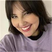 Spanish tutor providing classes to primary and preschooler children