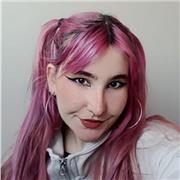 Graduada en Bellas Artes ofrece clases de dibujo, técnicas de ilustración digital y tradicional