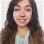 Studentessa universitaria con pregressa esperienza nell'impartire lezioni private