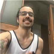 Profesor con bastante experiencia (más de 10 años) en clases a nivel de educación media y universitaria