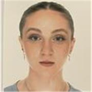 Certificazione B2 Cambridge in preparazione per C1, diplomata al liceo linguistico