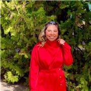 Graduada en Turismo, imparto clases de inglés y otras materias