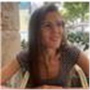 Profesora de secundaria imparte clases de soporte