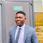 English and Mathematics tutor. Always at your service!