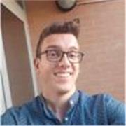 Studente universitario iscritto all'albo nazionale delle eccellenze offre ripetizioni di lingua inglese per alunni di scuole di ogni grado. Disponibile anche per lezioni di pura conversazione in lingua