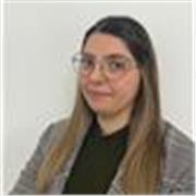 Profesora de inglés con curso TEFL de 180 horas y experiencia internacional, ofrece clases online y presenciales en Los Alcázares.
