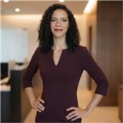 Formadora en Inteligencia Artificial aplicada a empresa. Colaboro con IBM y entre otros, con experiencia impartiendo formación