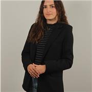 Graduada en Marketing e Investigación de Mercados ofrece refuerzo escolar en Economía