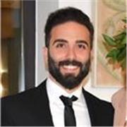 Insegnante di Scienze Naturali, con due anni di esperienza nelle scuole secondarie di II grado, offre lezioni private di scienze. 