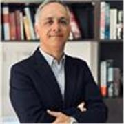 Director general experto en temas de planeación estratégica y ejecución operativa en empresas de manufactura.