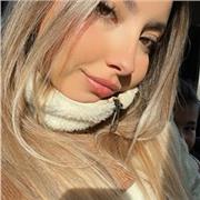 Estudiante de Ingeniería en Administración, titulada en técnico en administración