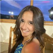 Élève sérieuse et travailleuse tout au long de mes études. Patiente et pédagogue, je serais heureuse de pouvoir offrir mon aide.