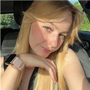 Sono una laureanda in matematica che ha voglia di condividere le sue conoscenze e aiutare nella comprensione della materia