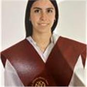 Profesora particular con intención de ayudar a los alumnos con sus deberes y reforzar cualquier asignatura o aspecto que necesiten