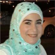 Soy de palestina, doy clases de español para extranjeros de todas las edades, y clases de árabe para españoles