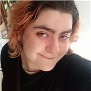 Profesora de matemáticas para niños de primaria. Adapto el nivel y la técnica dependiendo del alumno. Puedo dar clases presenciales y online en Madrid. Estudiante de desarrollo de videojuegos.