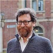 Native-speaker CELTA-trained English language teacher in Oxford