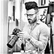 Vuoi diventare imprenditore del settore fotografico ? posso darti gli strumenti per trasformare una passione in un lavoro redditizio, con un programma personalizzato sull'imprenditoria fotografica e le sue tecniche