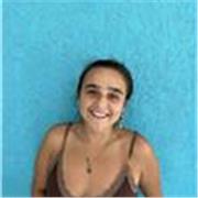 Soy paciente, alegre y carismática. Doy clases a alumnos tanto de primaria como de secundaria