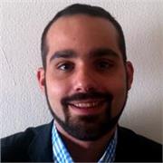 Mis mejores cualidades son mi entrega, mi versatilidad y mi enorme capacidad para trabajar en equipo. Mi experiencia dentro de equipos de investigación y divulgación histórica me han enseñado que la colaboración es la única vía para alcanzar los objetivos