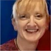 Busco profesor/a nativo de inglés para impartir clases a niño de 6 años bilingüe inglés . En domicilio profesor o particular