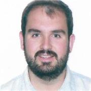 Profesional, cercano, dialogante y flexible. El vínculo con el alumno y la familia es lo más importante.