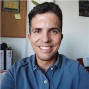 Cercano, dinámico, responsable, paciente, adaptable, didáctico, profesional y resolutivo.