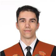 Profesor de matemáticas que da clases a niños desde Bachillerato a cursos inferiores