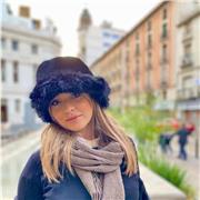 Profesora titulada en Enología y Química, con 4 años de experiencia impartiendo clases a alumnos en matemáticas, química, biología