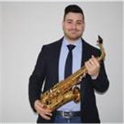 Musicista professionista offre lezioni private di musica.

- Saxofono
- Pianoforte
- Teoria e Solfeggio