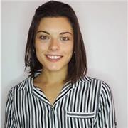 Profesora de psicología, clases a estudiantes de secundario o nivel universitario