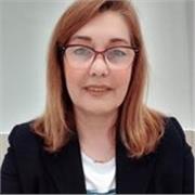 Profesora de guitarra. Te enseñaré a acompañarte y a cantar