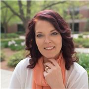 Empowering, adaptable online educator for curious learners worldwide.