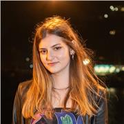 Sono Manuela, dott.ssa magistrale in biotecnologie mediche con livello C1 di inglese