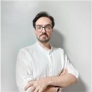 Laureato in scienze motorie, artista Marziale da più di 20 anni, insegnate per tutte le fasce di età.