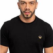 Profesor de actuación especializado en la parte corporal y vocal. Formando desde el hacer