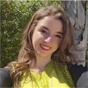 English teacher with eight years’ experience offering engaging online EAL lessons for pupils aged 8–13 who speak Arabic or Darija